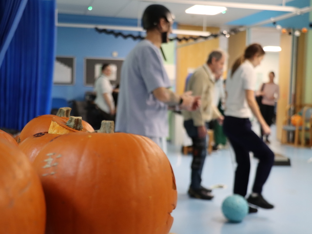 Spooktacular sports day with our patients in Neuro-Rehab